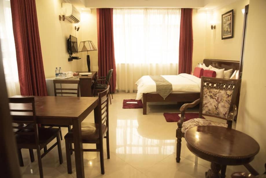 Hotel Sapphire Dar es Salaam Exteriér fotografie